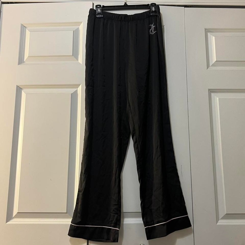Juicy Couture black & white satin loungewear pants